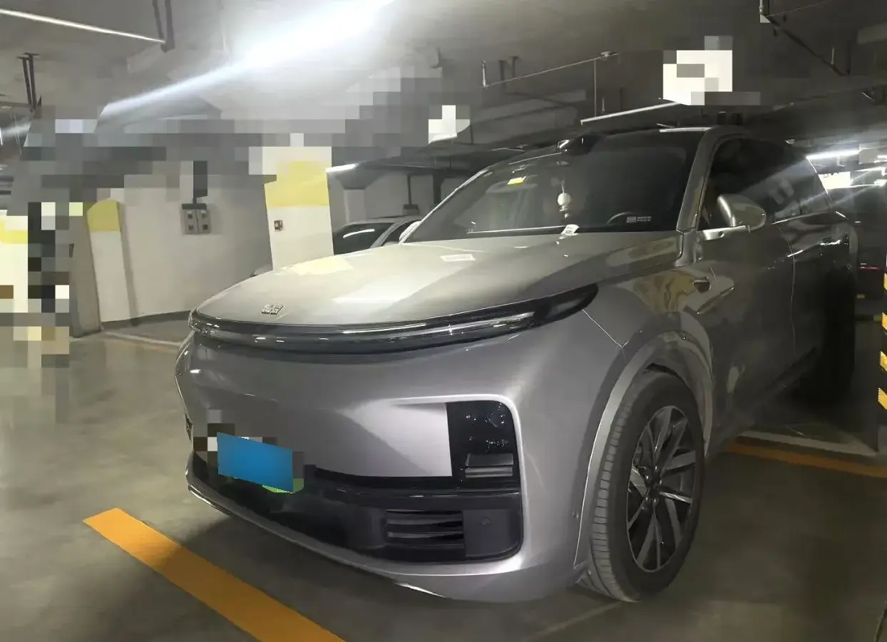 2023 Li L8 Range Extended 154HP REEV 40.9KWH