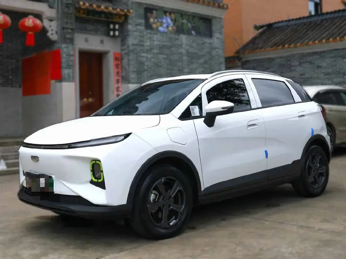 2023 Geometry E BEV 39.4KWH