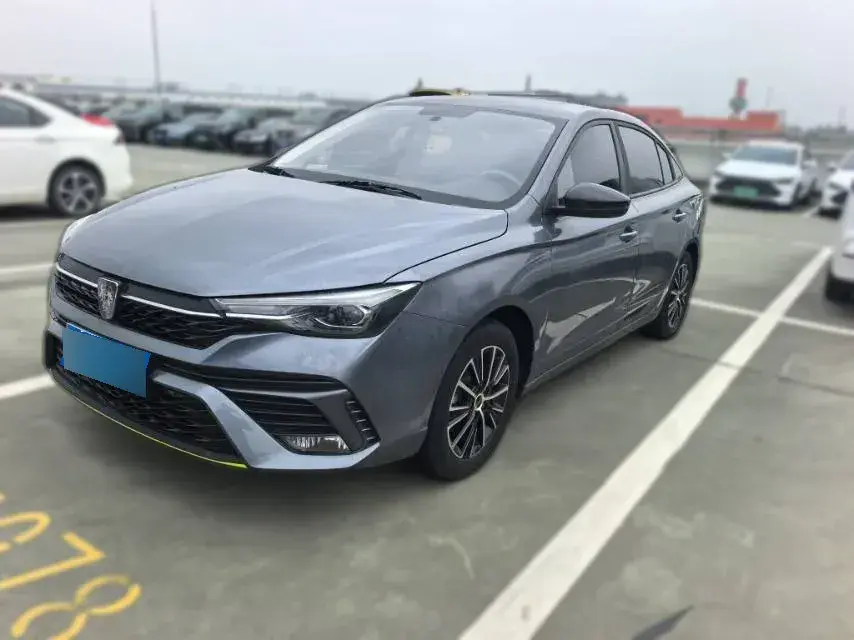 2021 Roewe i5 1.5L 120HP L4 CVT