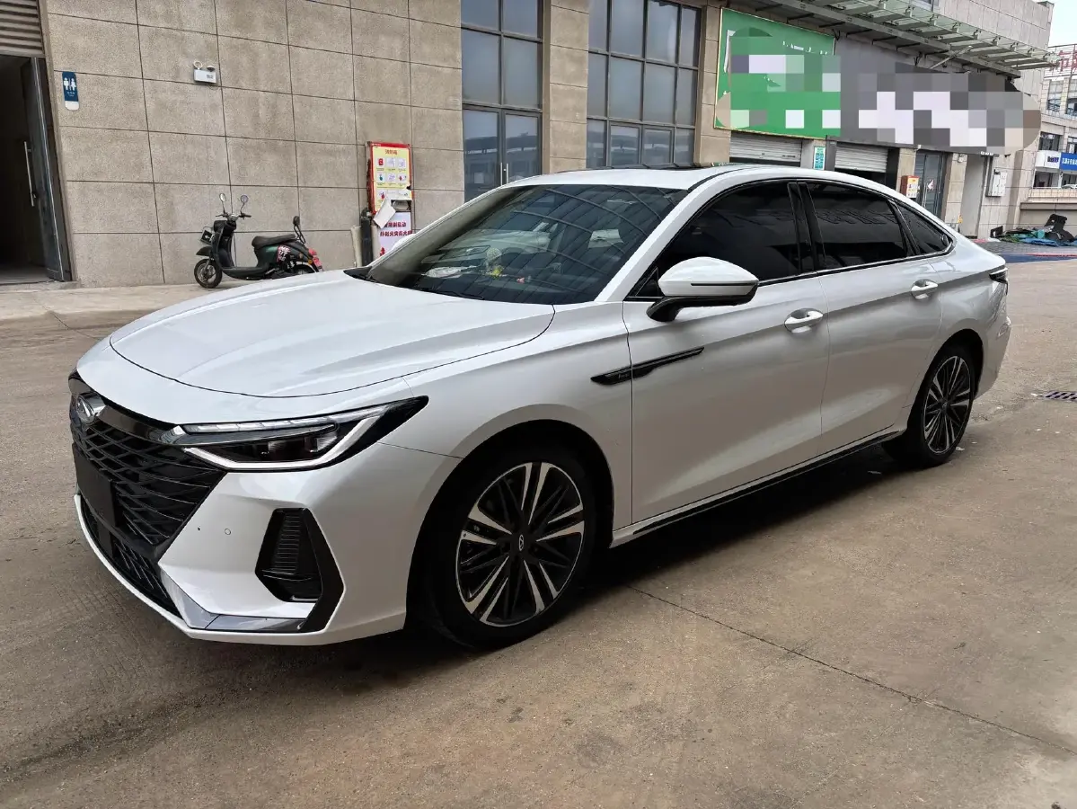 2023 Chery Arrizo 8 2.0T 254HP L4 7DCT