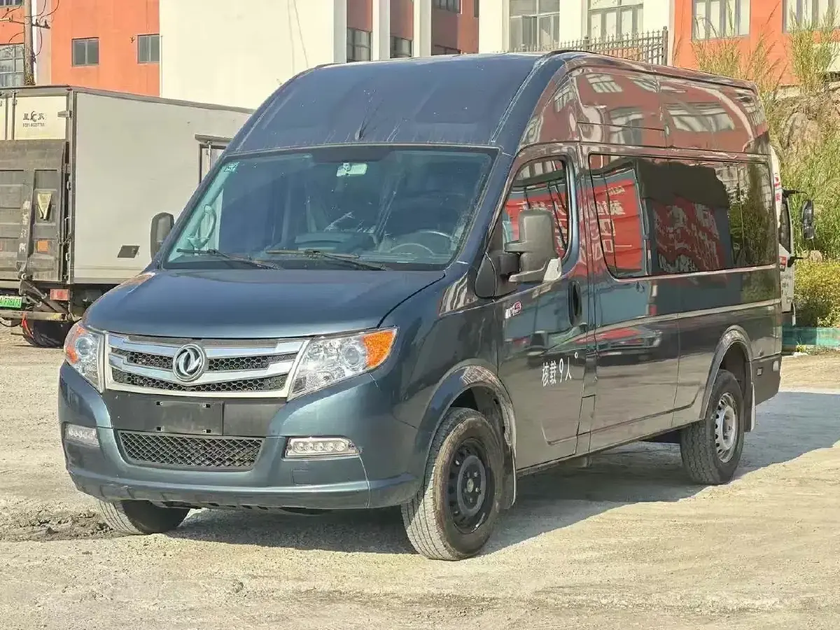 2021 DongFeng DFAC YuFeng 2.0T 136HP L4 6MT