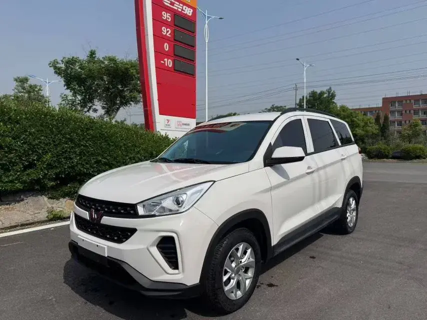 2019 WuLing HongGuang S3 1.5L 99HP L4 6MT