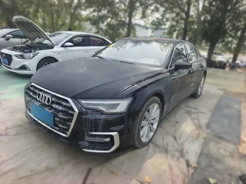 2024 Audi A6L 2.0T 245HP L4 7DCT