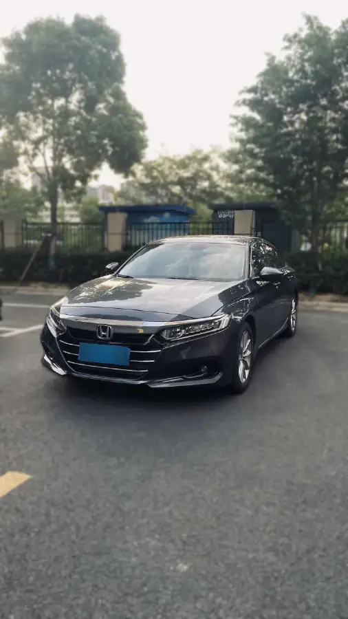 2022 Honda Accord 1.5T 194HP L4 CVT