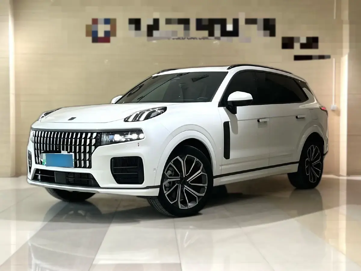 2023 LYNK&CO 09 EM-P 2.0T 254HP L4 3DHT PHEV 40.1KWH