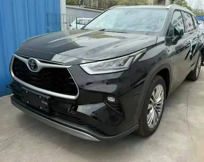 2024 Toyota Highlander 2.5L 189HP L4 E-CVT Hybrid