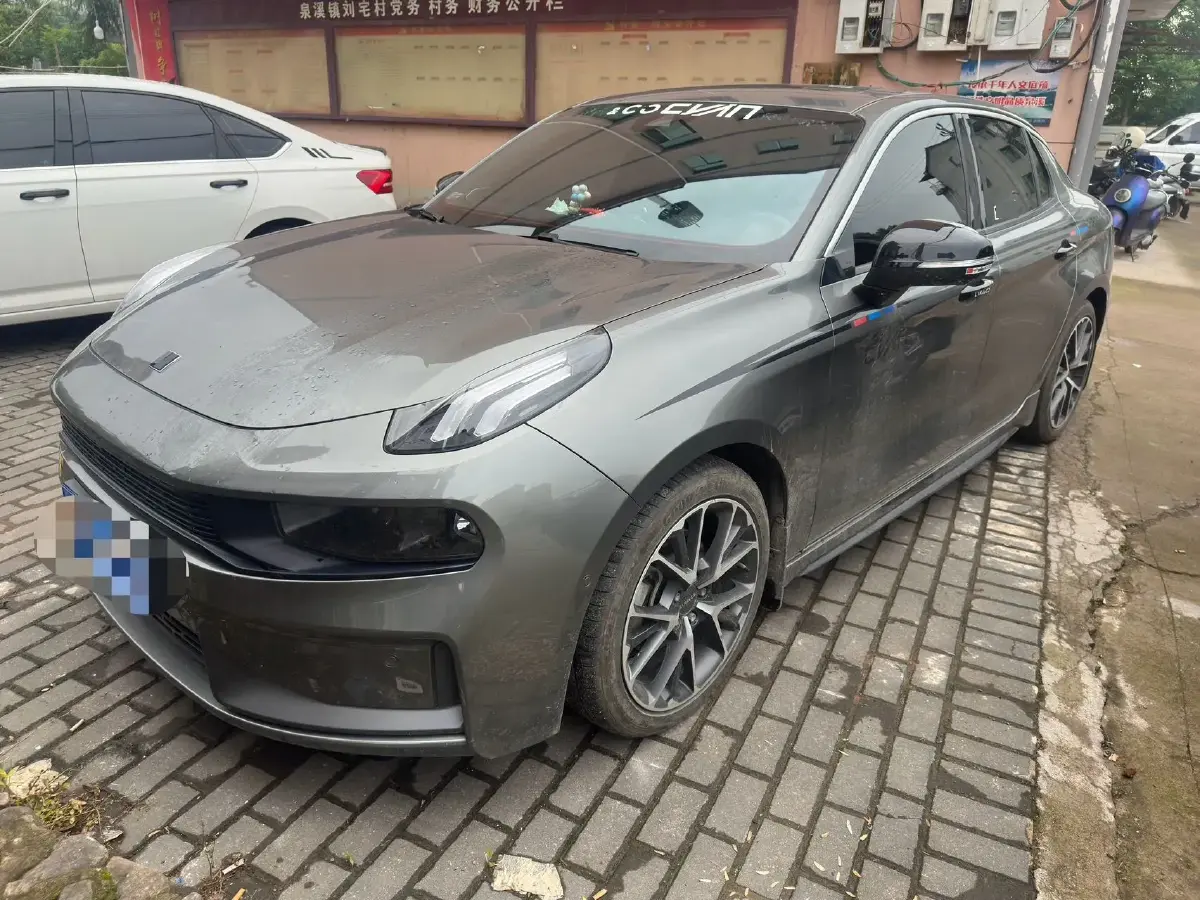 2022 LYNK&CO 03 2.0T 190HP L4 7DCT