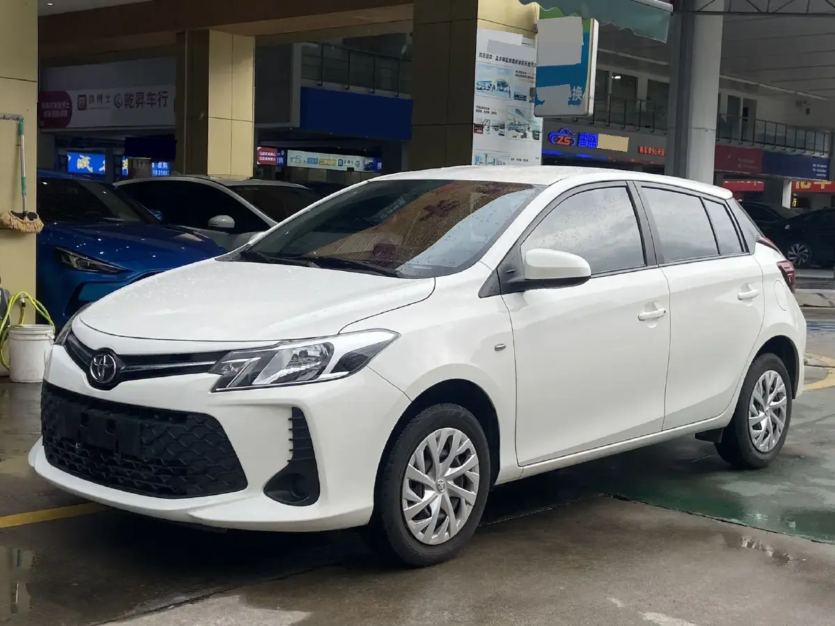 2022 Toyota Vios FS 1.5L 112HP L4 CVT