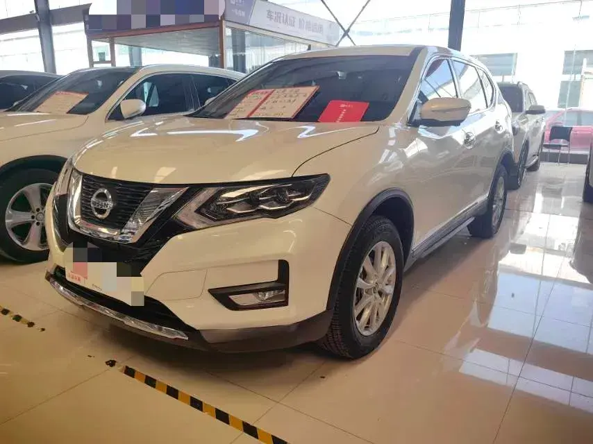 2023 Nissan X-Trail 2.0L 151HP L4 CVT