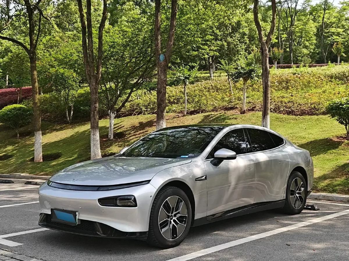 2024 Xpeng P7 BEV 64.4KWH