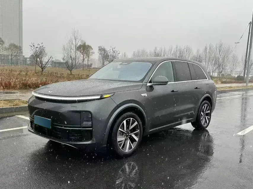 2023 Li L8 Range Extended 154HP REEV 40.9KWH