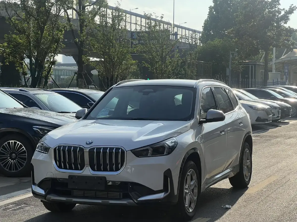2023 BMW X1 1.5T 156HP L3 7DCT