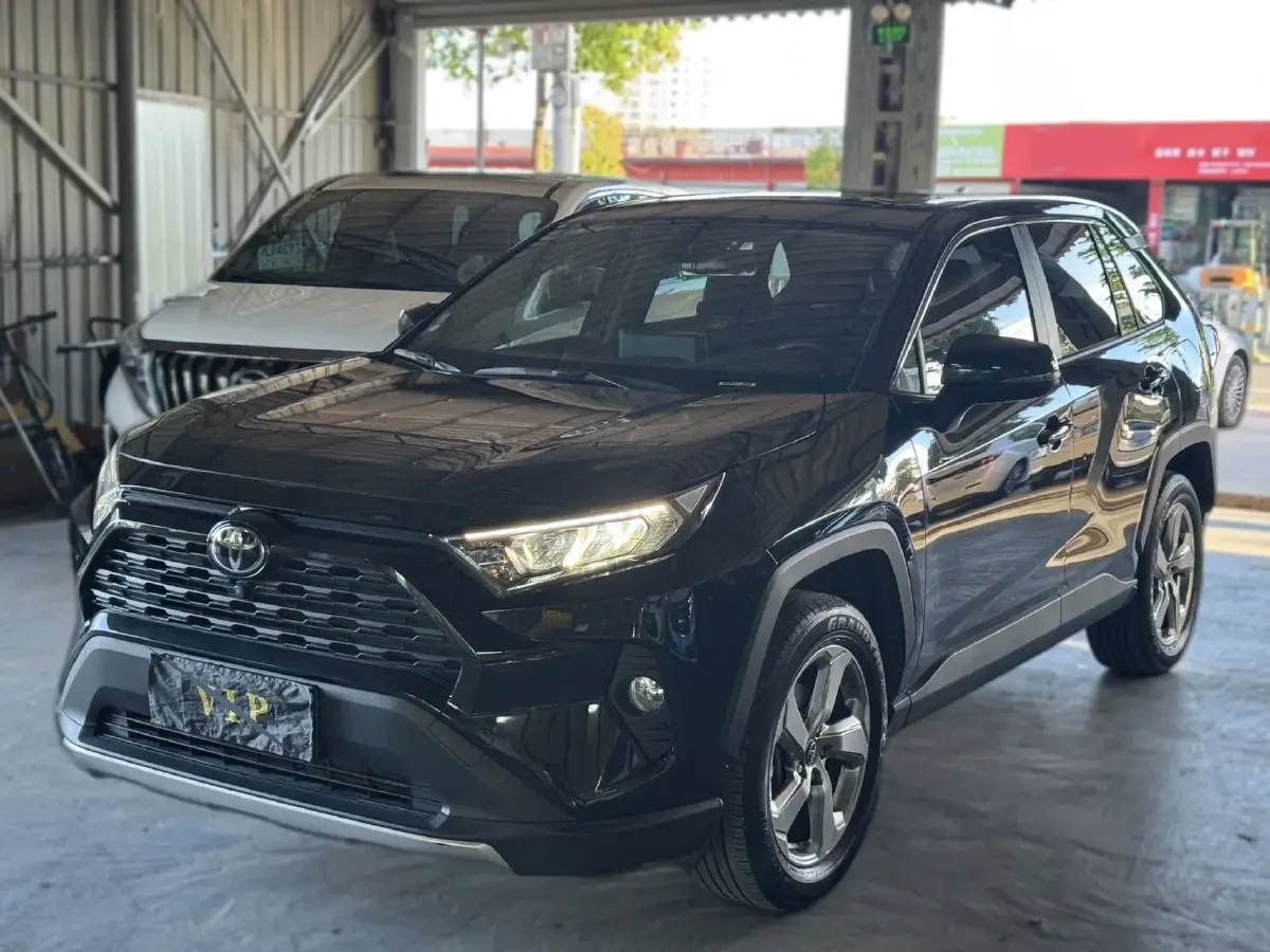2022 Toyota RAV4 2.0L 171HP L4 CVT