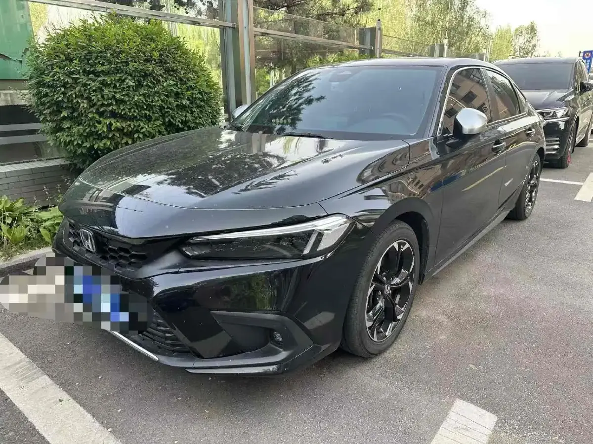 2023 Honda Civic 2.0L 143HP L4 E-CVT Hybrid