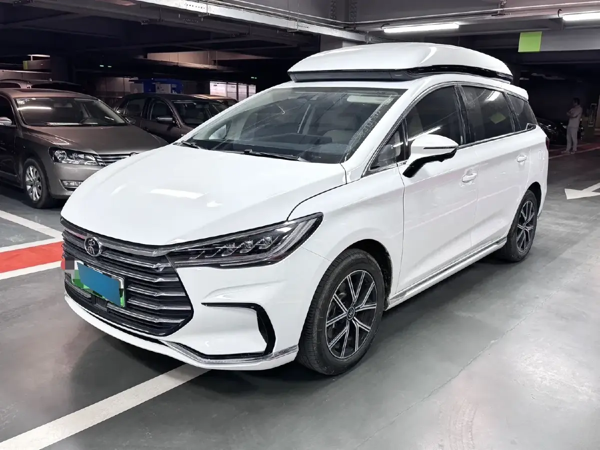 2022 BYD Song MAX 1.5L 110HP L4 E-CVT PHEV 18.3KWH