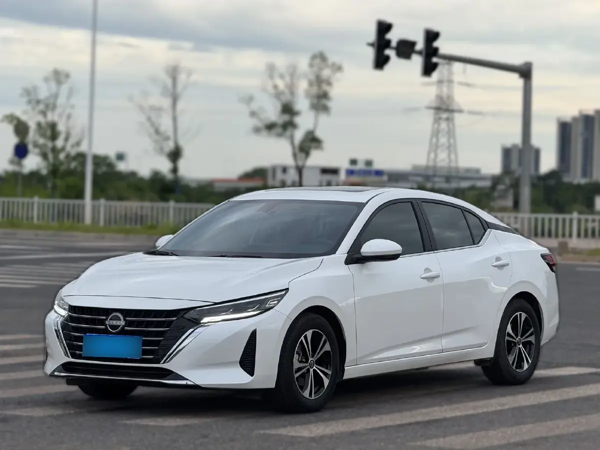2023 Nissan Sylphy 1.6L 135HP L4 CVT