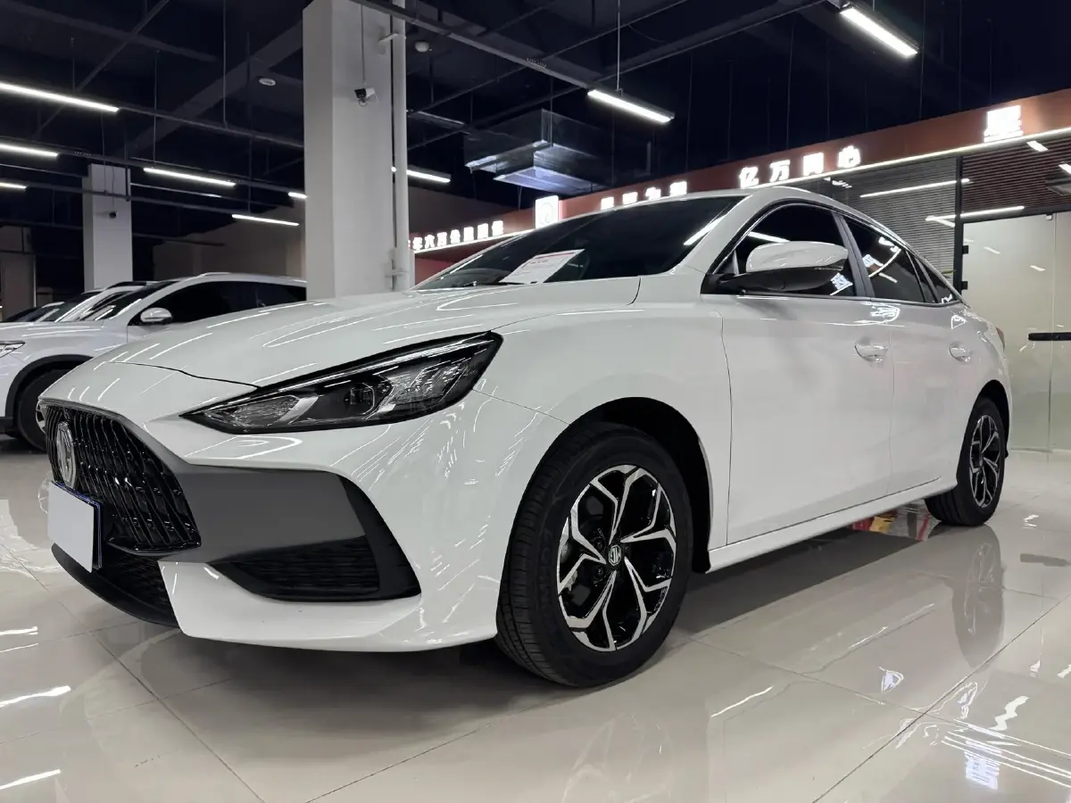 2023 MG 5 1.5L 129HP L4 CVT