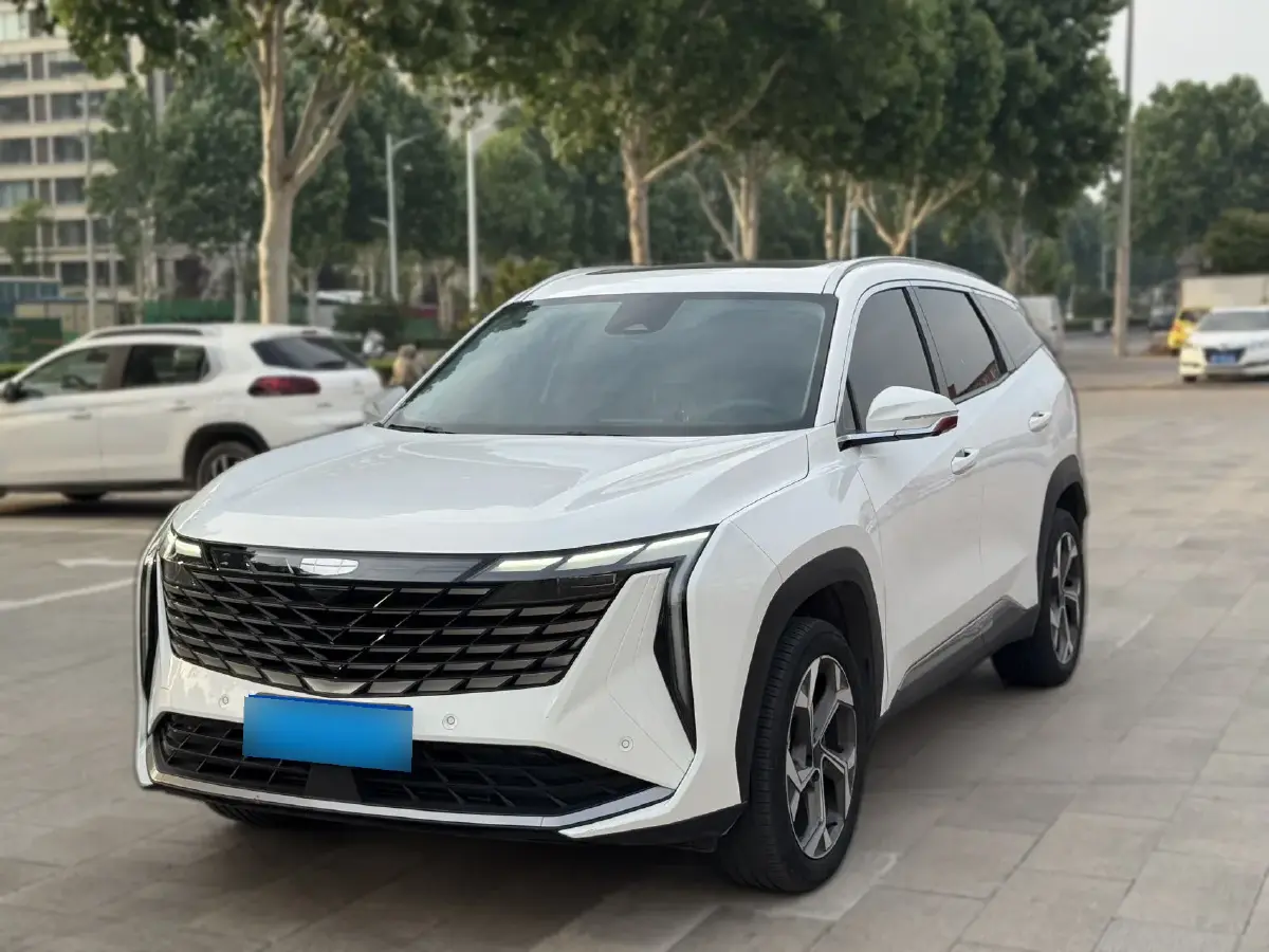 2023 Geely StarRay 1.5T 181HP L4 7DCT