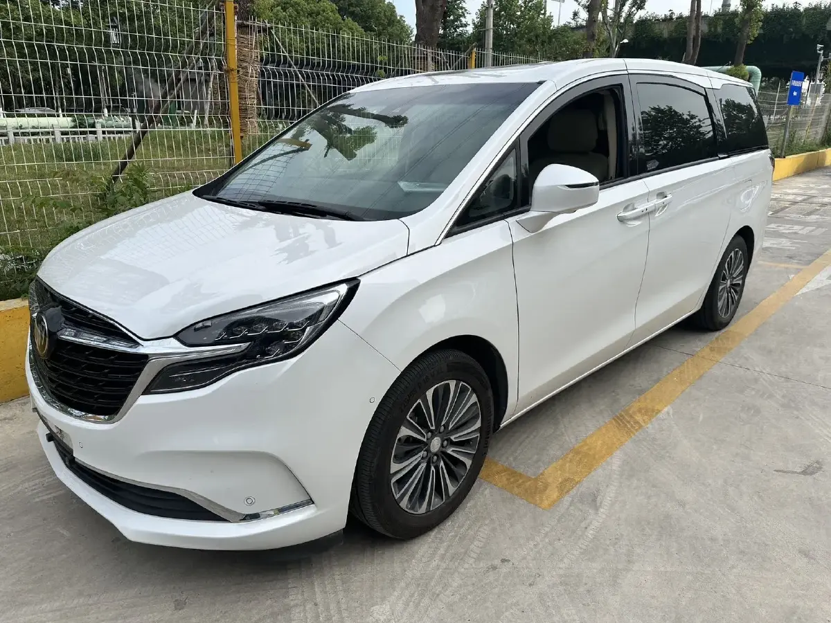 2022 Buick GL8 2.0T 237HP L4 9AT