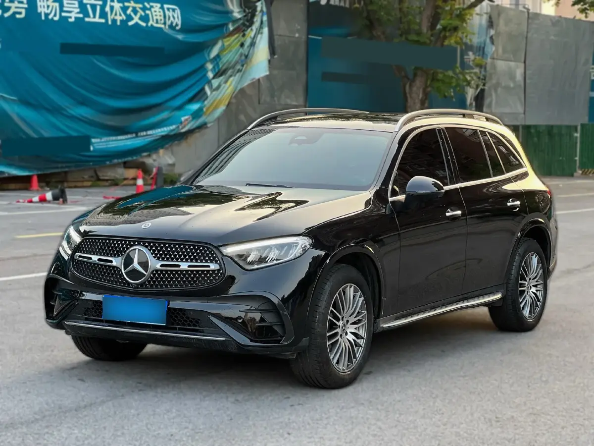 2023 Mercedes-Benz GLC Class 2.0T 258HP L4 9AT