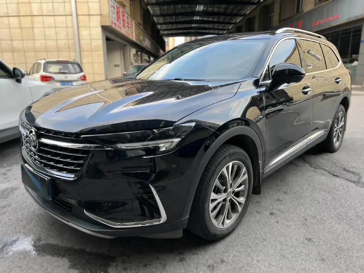 2022 Buick EnvisionPlus 2.0T 237HP L4 9AT