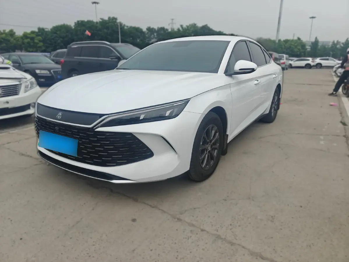 2024 BYD QinL 1.5L 101HP L4 E-CVT PHEV 10.08KWH