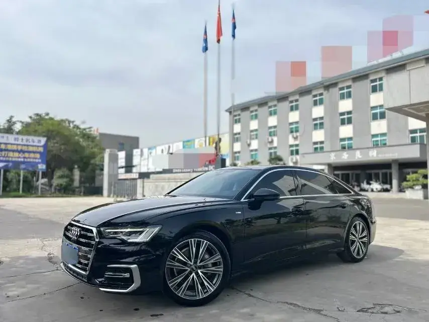 2024 Audi A6L 2.0T 245HP L4 7DCT