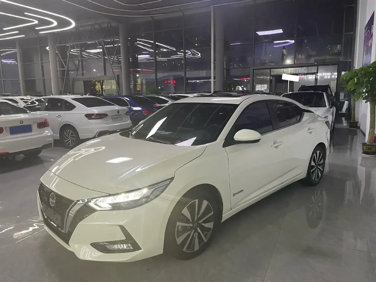 2022 Nissan Sylphy 1.2L 72HP L3 Hybrid
