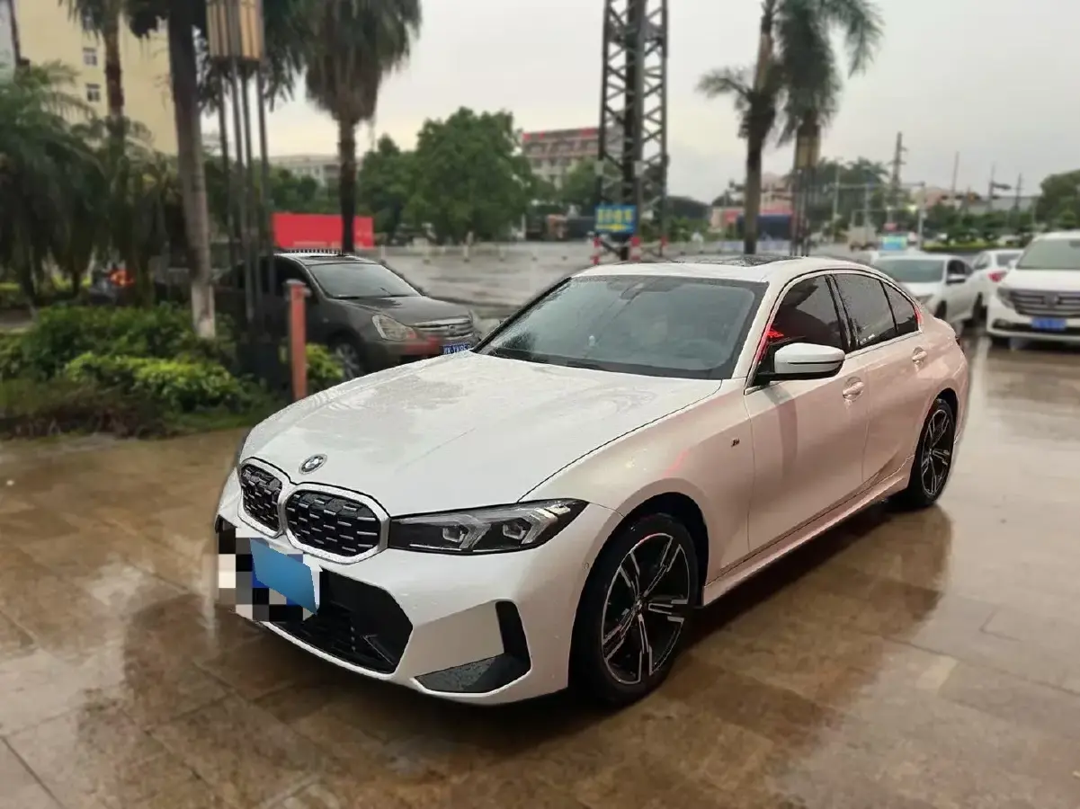 2024 BMW 3 Series 2.0T 184HP L4 8AT