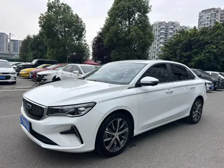 2022 Geely Emgrand L 1.4T 141HP L4 CVT