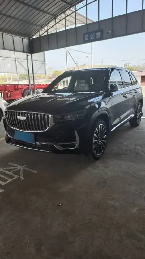 2025 Geely Monjaro 2.0T 238HP L4 8AT