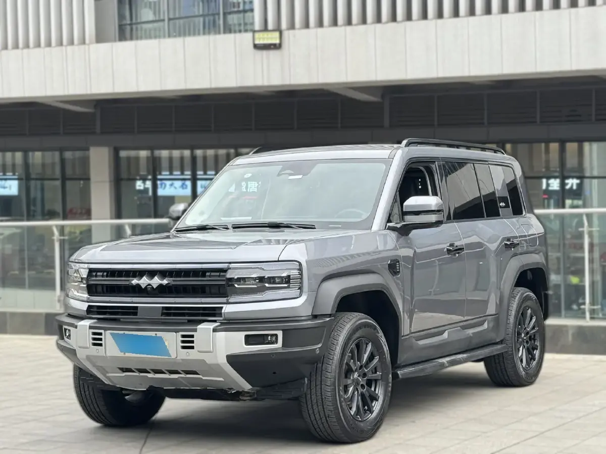 2023 FangChengBao Bao 5 1.5T 194HP L4 E-CVT PHEV 31.8KWH