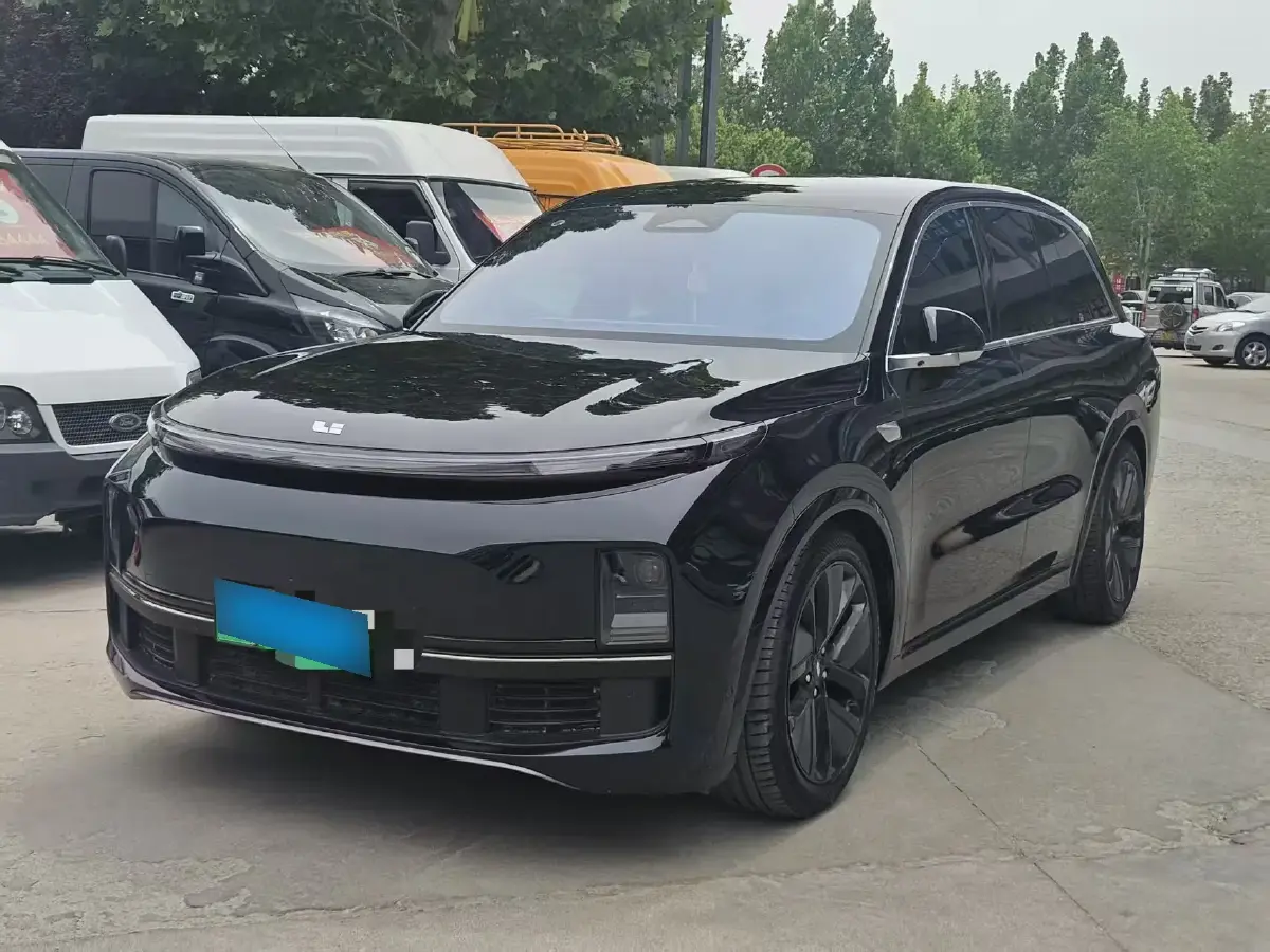 2023 Li L8 Range Extended 154HP REEV 40.9KWH