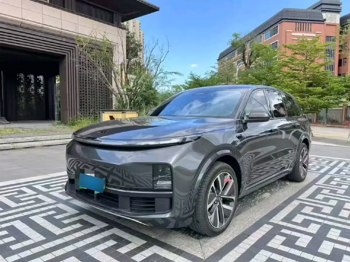 2023 Li L9 Range Extended 154HP REEV 42.6KWH