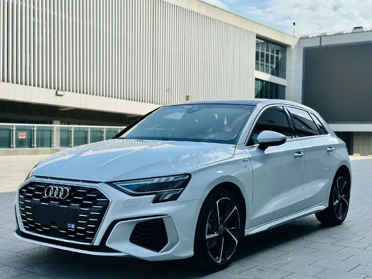 2022 Audi A3 1.4T 150HP L4 7DCT