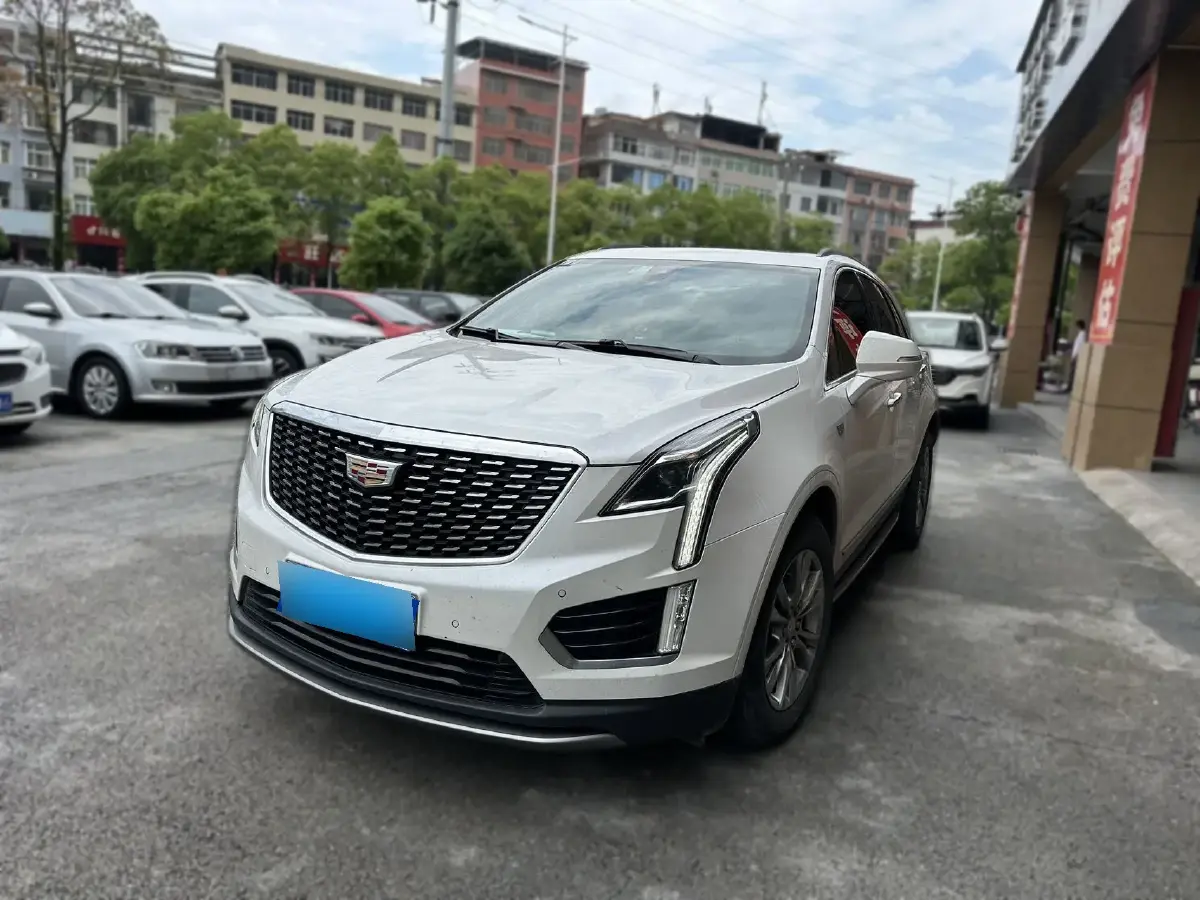 2022 Cadillac XT5 2.0T 237HP L4 9AT
