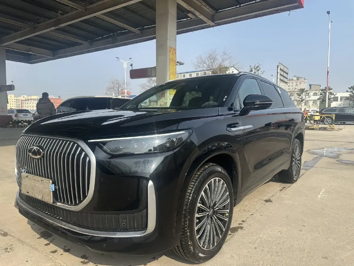 2025 Chery Tiggo 9 2.0T 261HP L4 7DCT