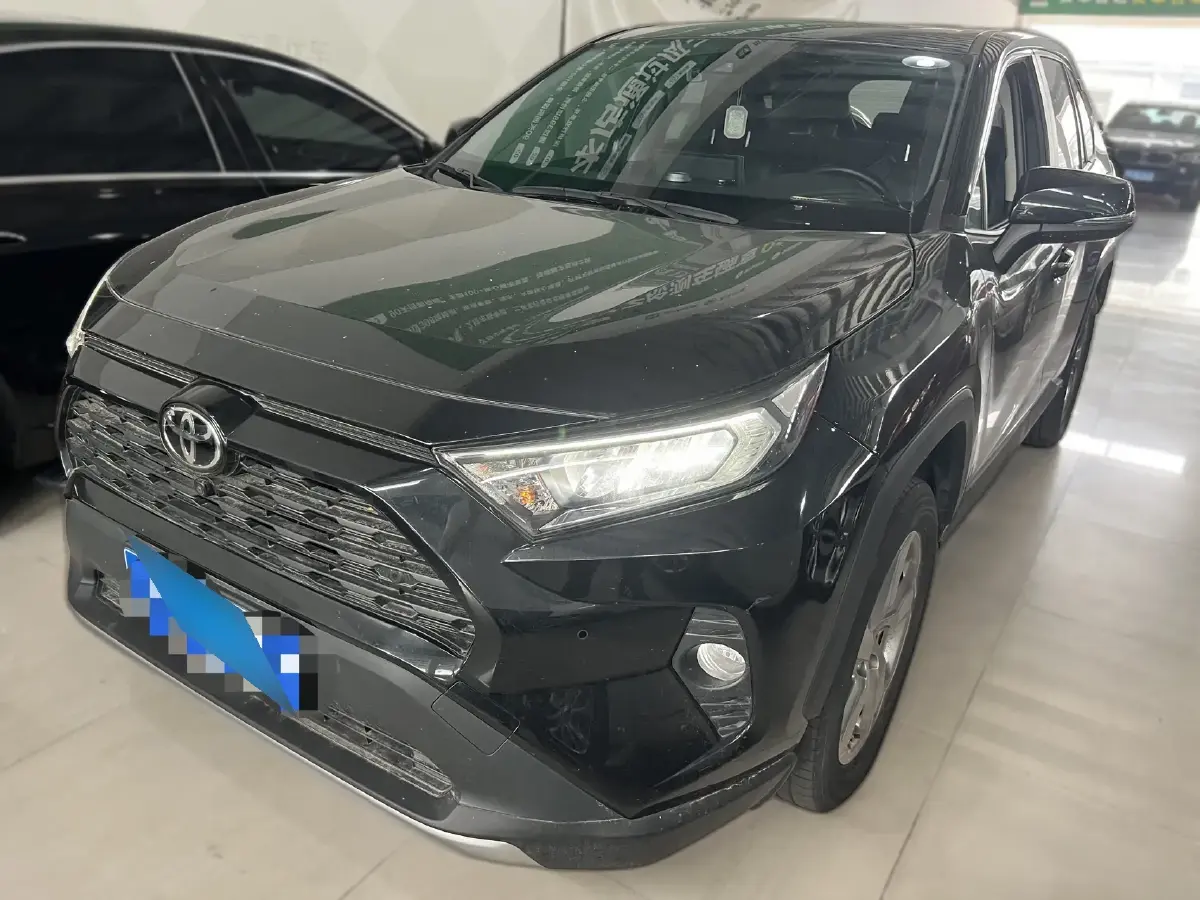 2022 Toyota RAV4 2.0L 171HP L4 CVT
