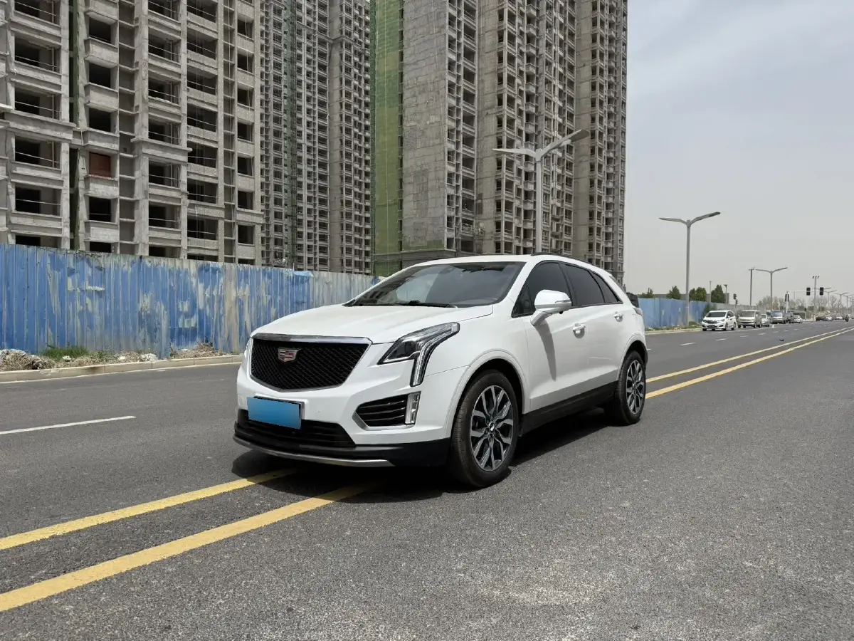 2024 Cadillac XT5 2.0T 237HP L4 9AT