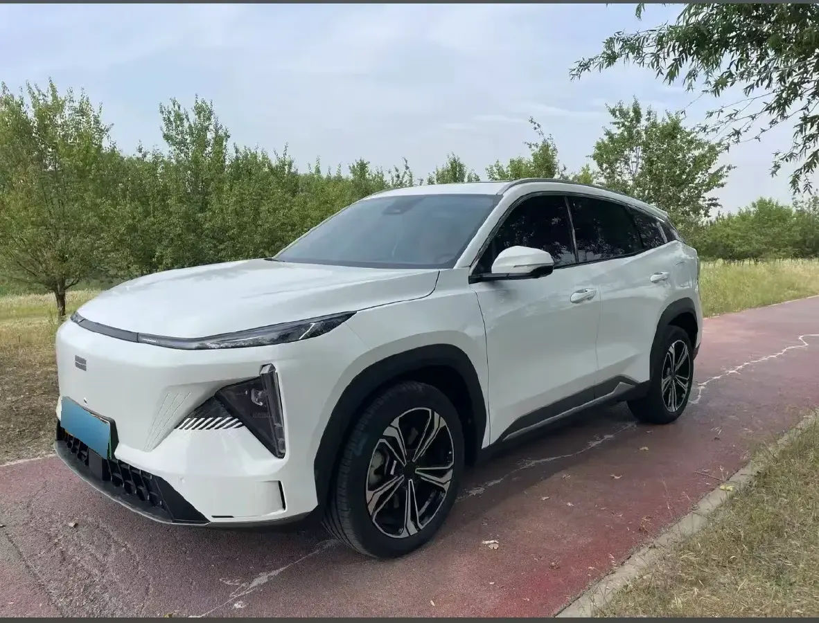 2023 Geely Galaxy L7 1.5T 163HP L4 3DHT PHEV 18.7KWH