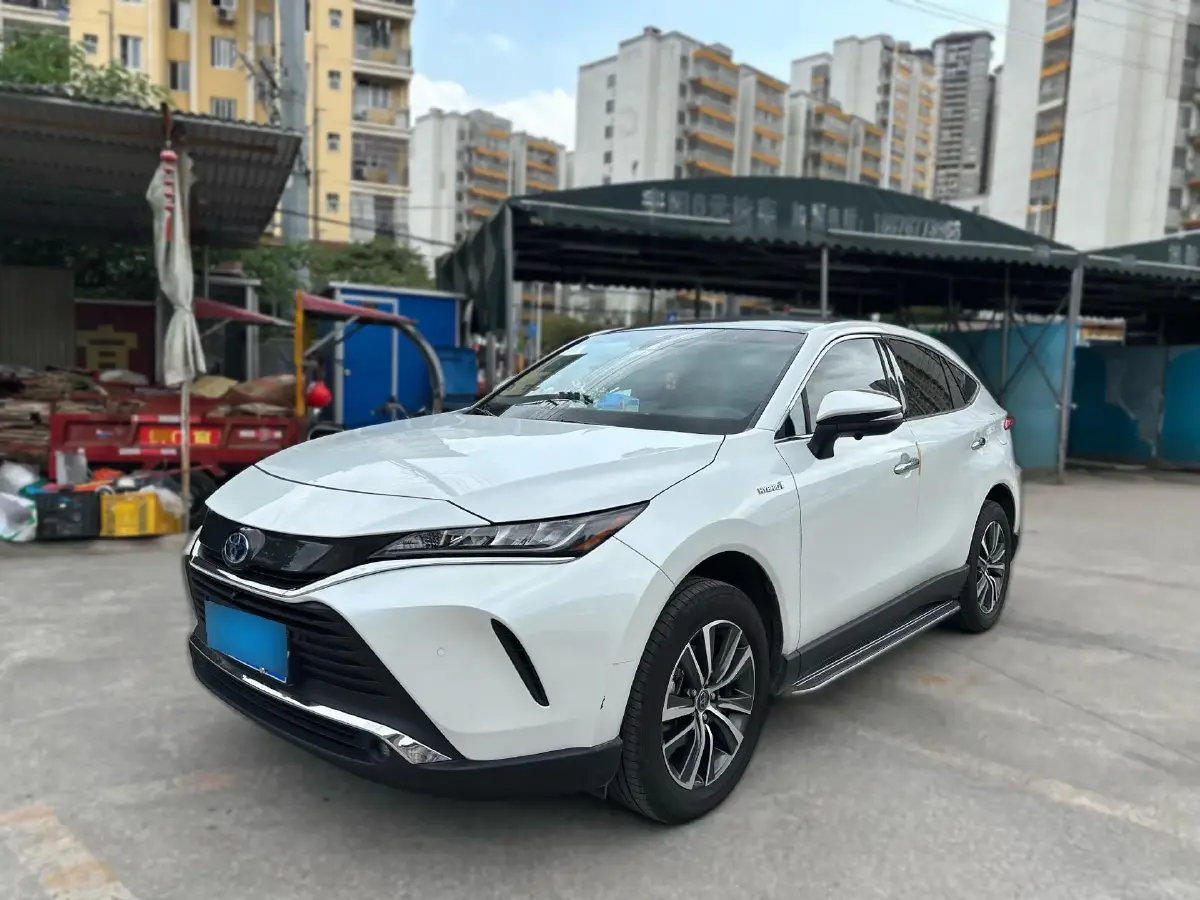 2023 Toyota Harrier 2.5L 178HP L4 E-CVT Hybrid