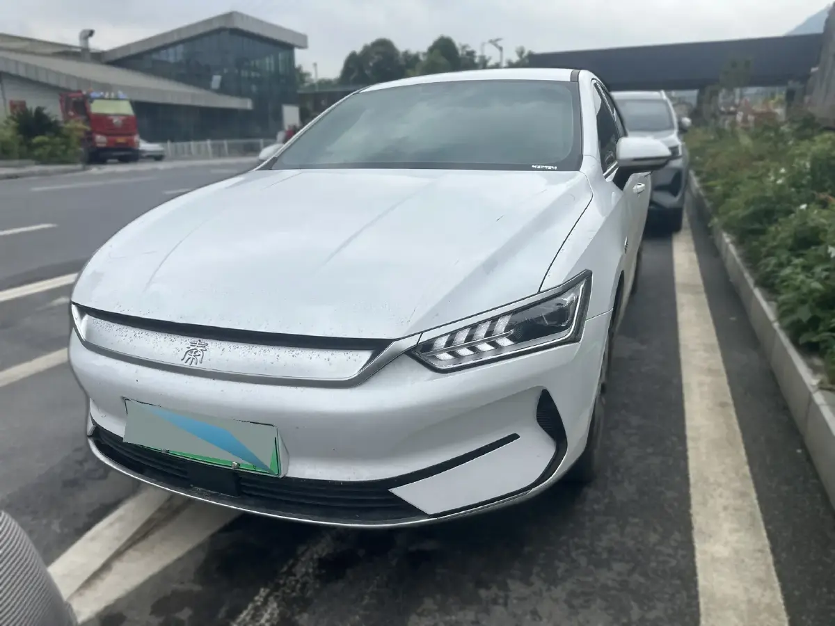 2025 BYD Qin Plus BEV 57.6KWH