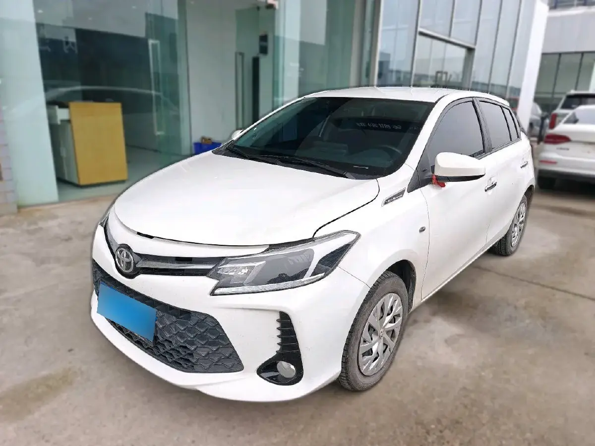 2022 Toyota Vios FS 1.5L 112HP L4 CVT 2022 Toyota Vios FS 1.5L 112HP L4 CVT