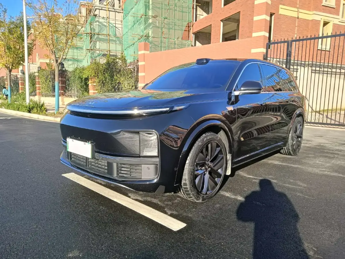 2022 Li L9 Range Extended 154HP REEV 42.6KWH