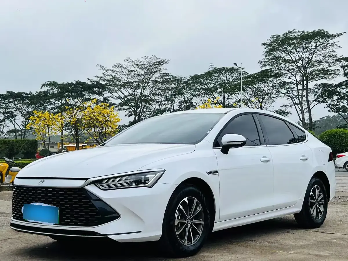 2023 BYD Qin Plus 1.5L 110HP L4 E-CVT PHEV 8.32KWH