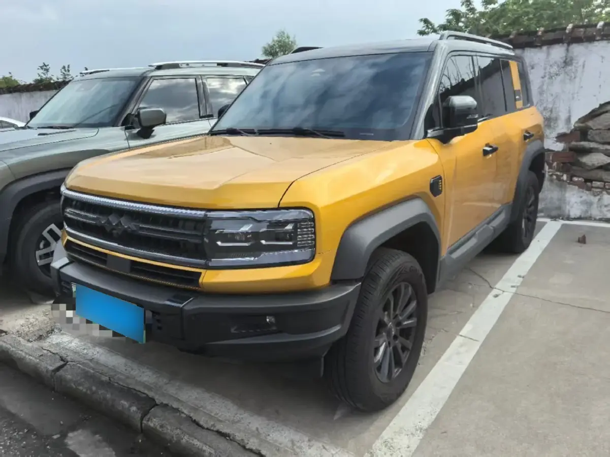 2023 FangChengBao Bao 5 1.5T 194HP L4 E-CVT PHEV 31.8KWH