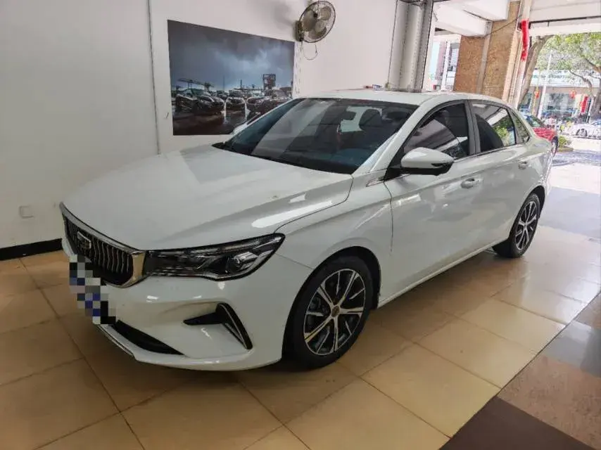 2022 Geely Emgrand L 1.4T 141HP L4 CVT