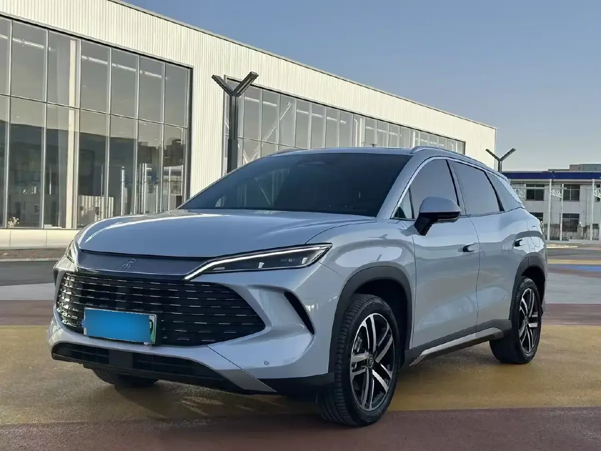 2024 BYD SongL DM-i 1.5L 101HP L4 E-CVT PHEV 18.3KWH