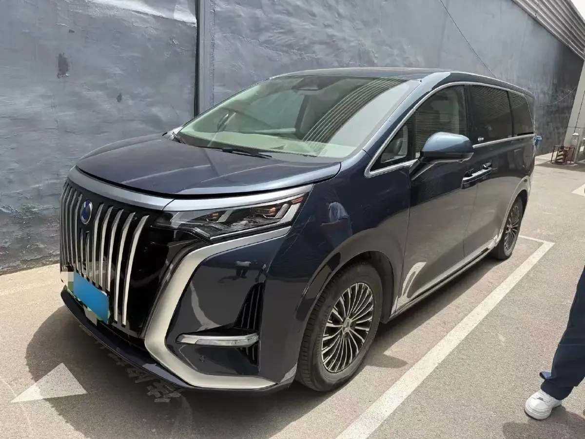 2022 Denza D9 BEV 103.36KWH