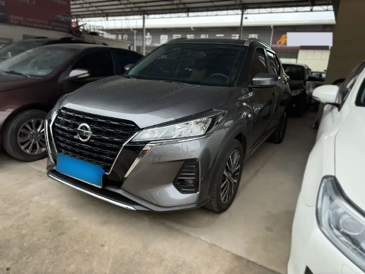 2022 Nissan Kicks 1.5L 122HP L4 CVT